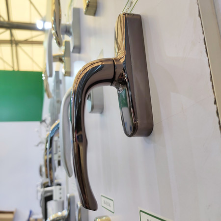 门把手坏了怎么办