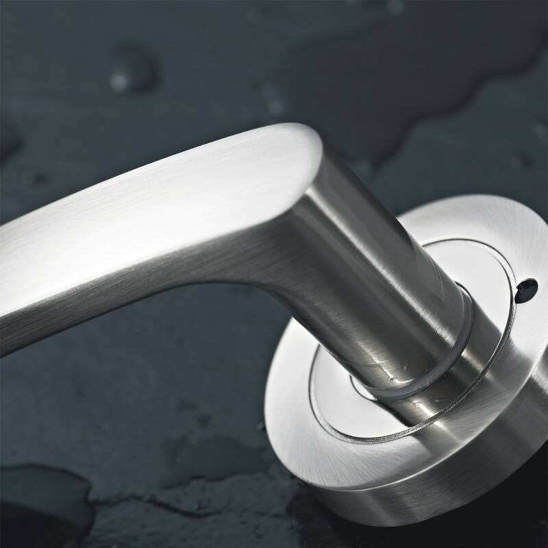 执手锁怎么。绞褂梅椒